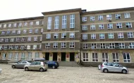 Budynek Wydziału - wejście główne - przed modernizacją